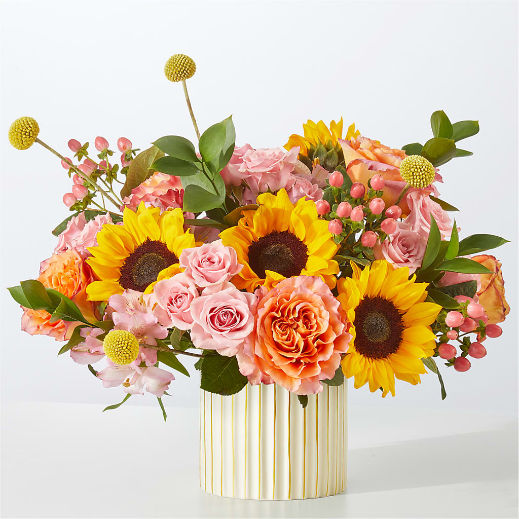 Sun's Out Bouquet – Great Bend Floral, Great Bend KS