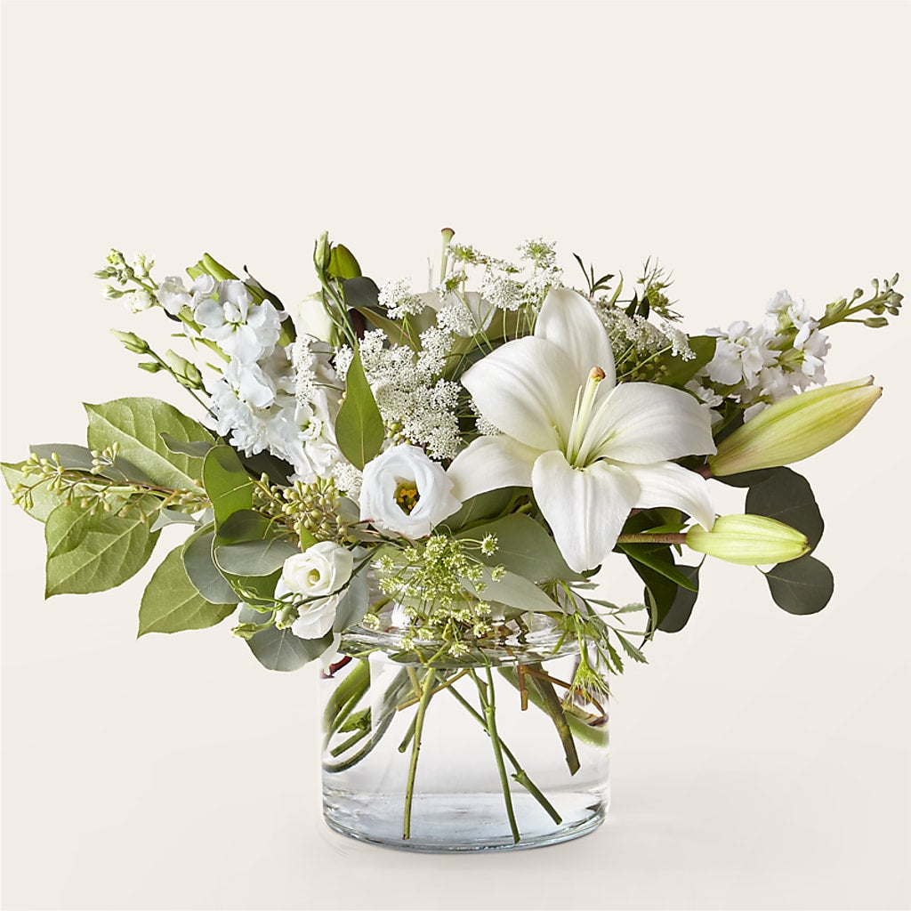 Alluring Elegance Bouquet – Great Bend Floral, Great Bend KS