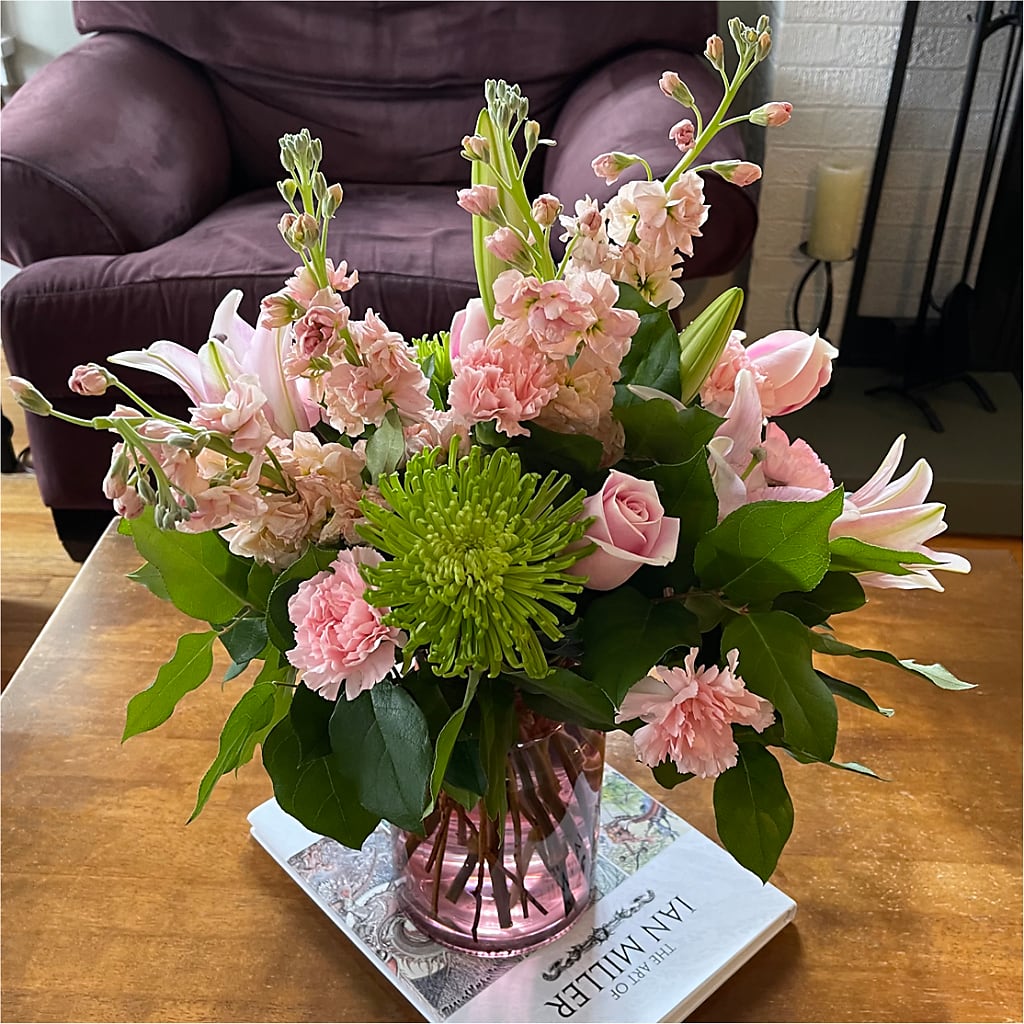 Pretty in Pink Bouquet – Great Bend Floral, Great Bend KS