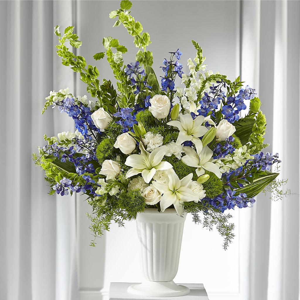 Heartfelt Hope Arrangement – Great Bend Floral, Great Bend KS