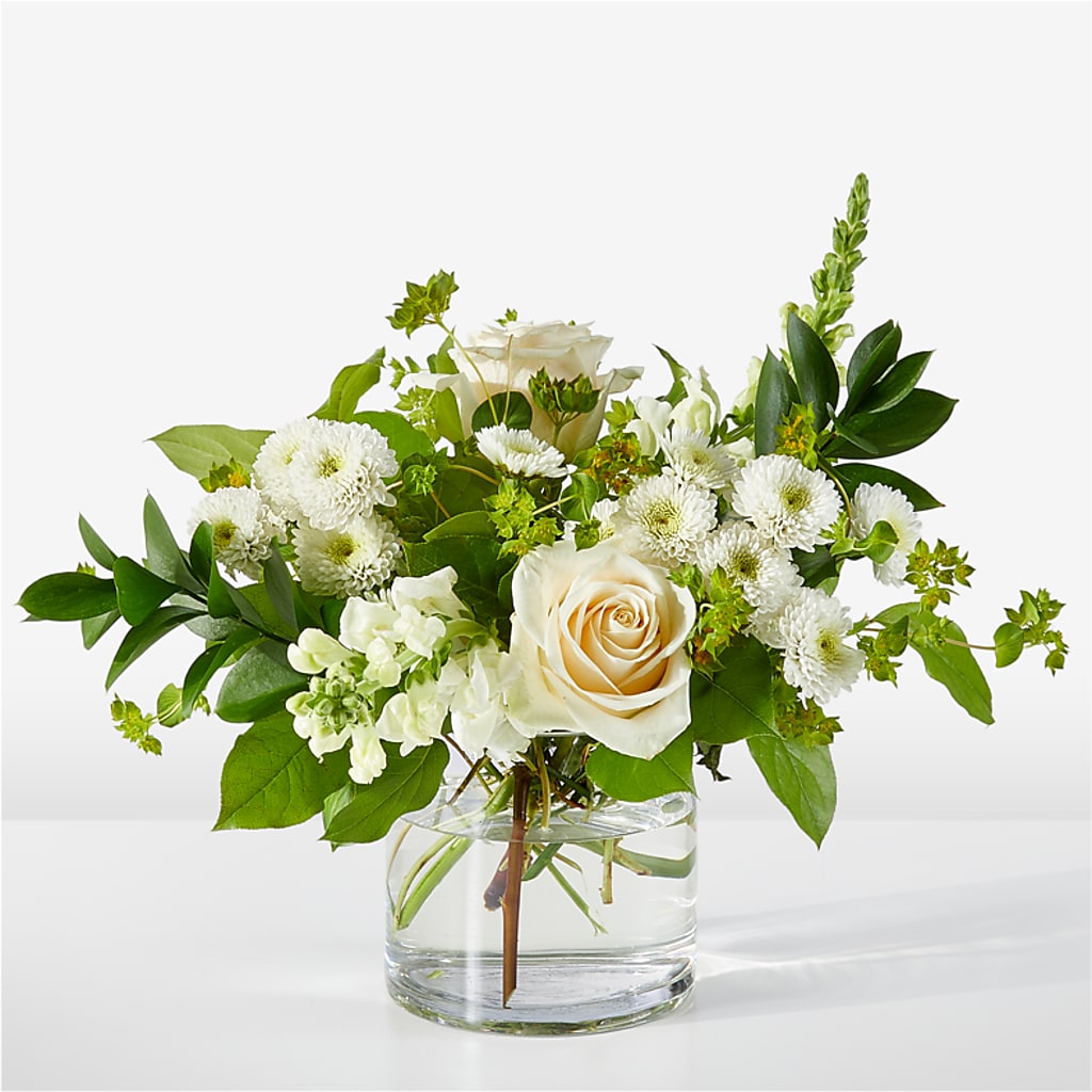 Hint of Vanilla Bouquet – Great Bend Floral, Great Bend KS