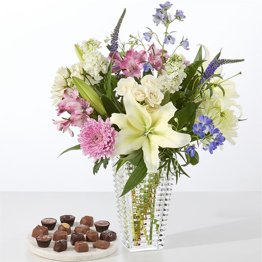 Winter Celebration Bouquet –  Great Bend Floral, Great Bend KS