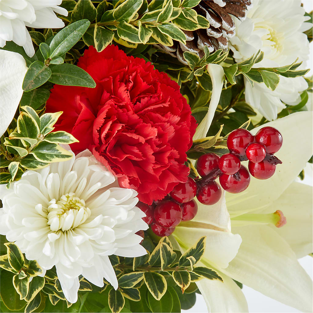 Festive Moments Tree –  Great Bend Floral, Great Bend KS