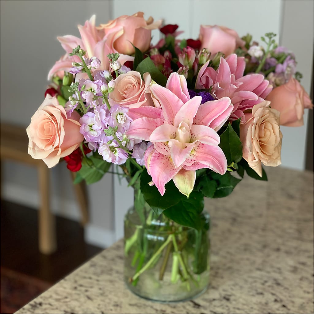 Romantique Bouquet –  Great Bend Floral, Great Bend KS