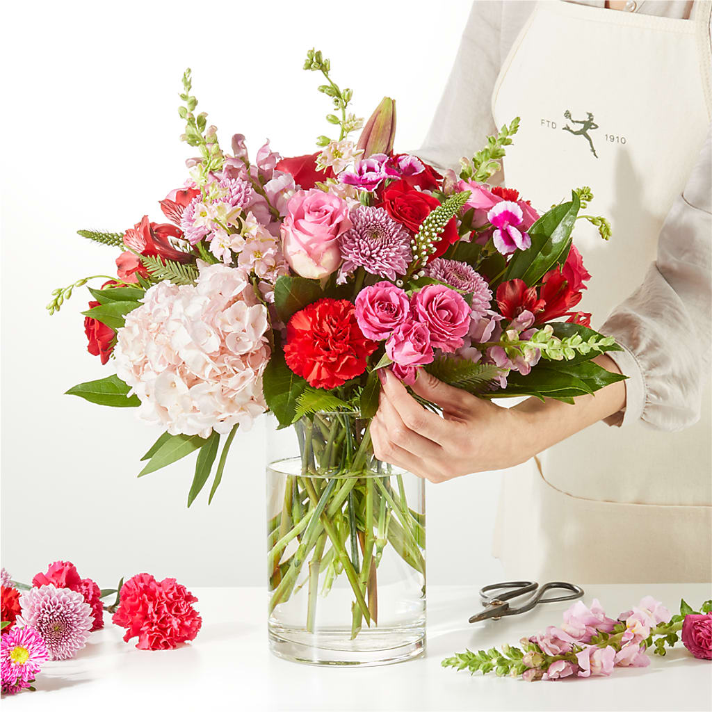 Swooning Over You - A Luxury Florist Original –  Great Bend Floral, Great Bend KS