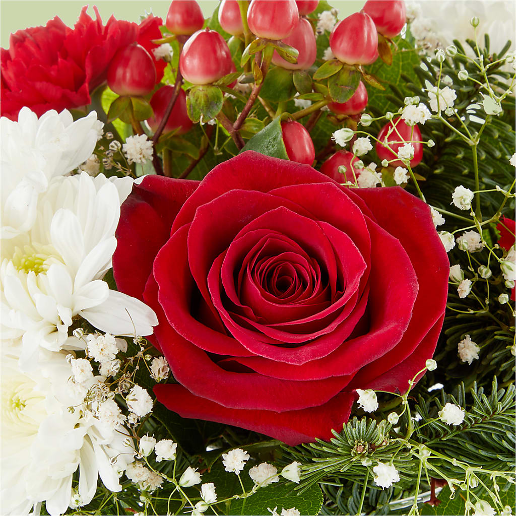 Chance of Flurries Bouquet –  Great Bend Floral, Great Bend KS