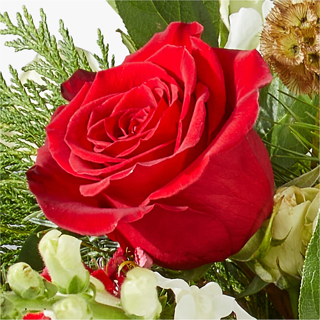 Deck the Halls Bouquet –  Great Bend Floral, Great Bend KS