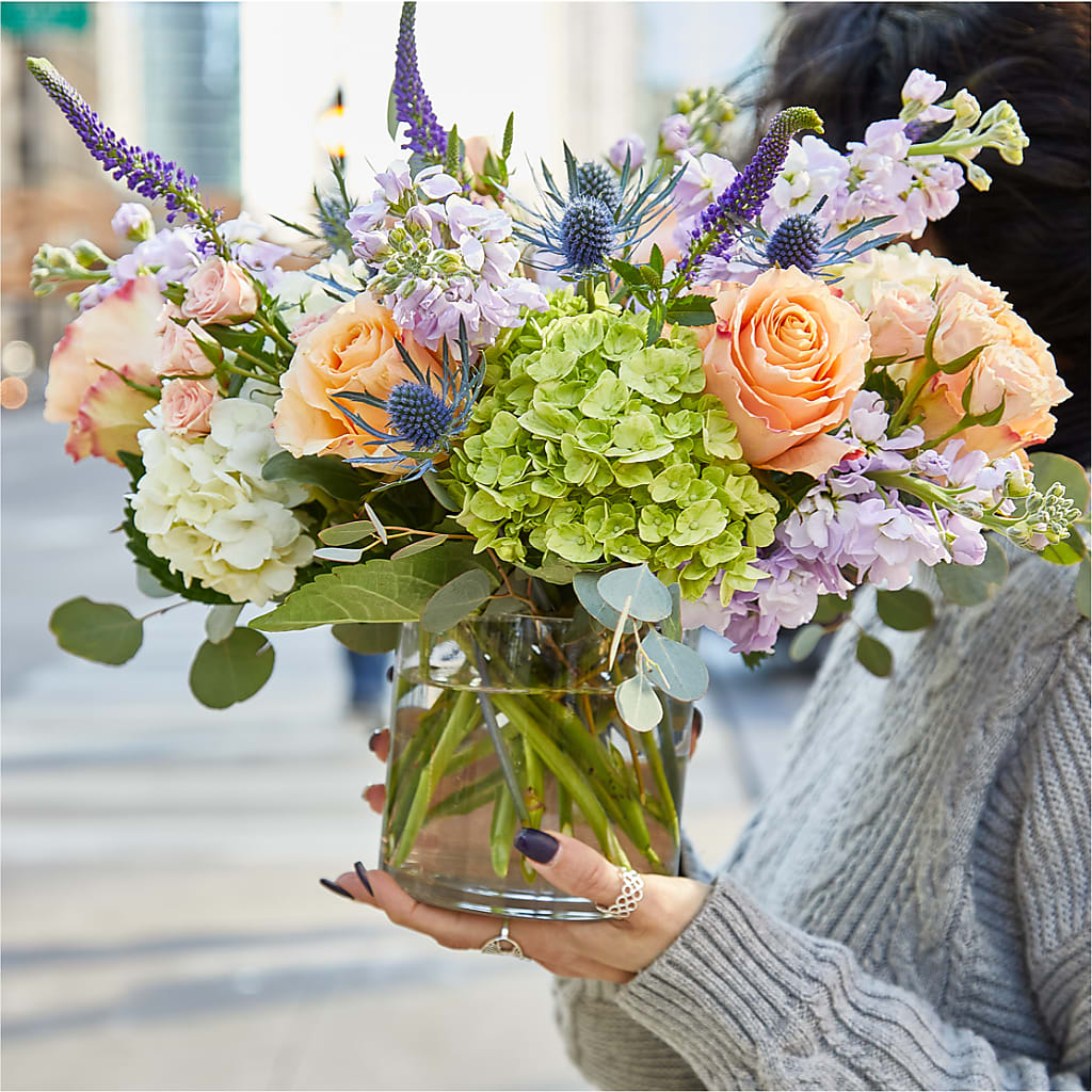 Porch Swing Bouquet –  Great Bend Floral, Great Bend KS