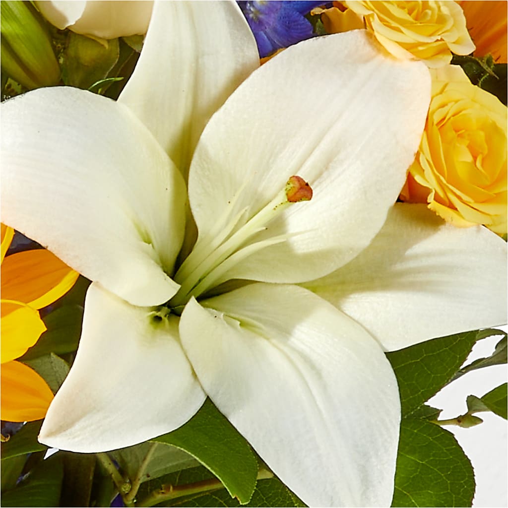 Wonderfully Sunny Bouquet –  Great Bend Floral, Great Bend KS